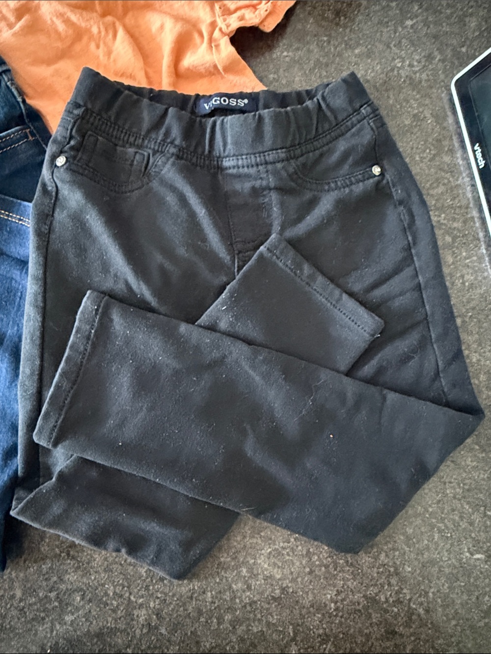 Girls 5t clothes - Picture 3 of 6